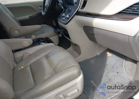 2015 Toyota Sienna Xle 8 Passenger из США, поврежденный, VIN 5TDYK3DC2FS530821